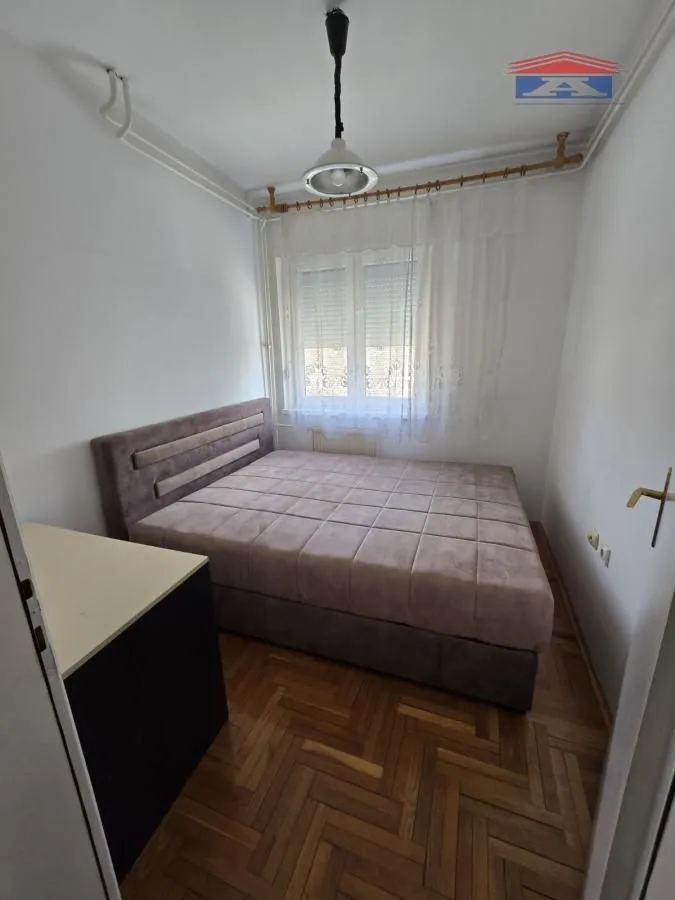 Izdavanje, trosoban stan, 65m², Podbara, Novi Sad Sve Podlokacije