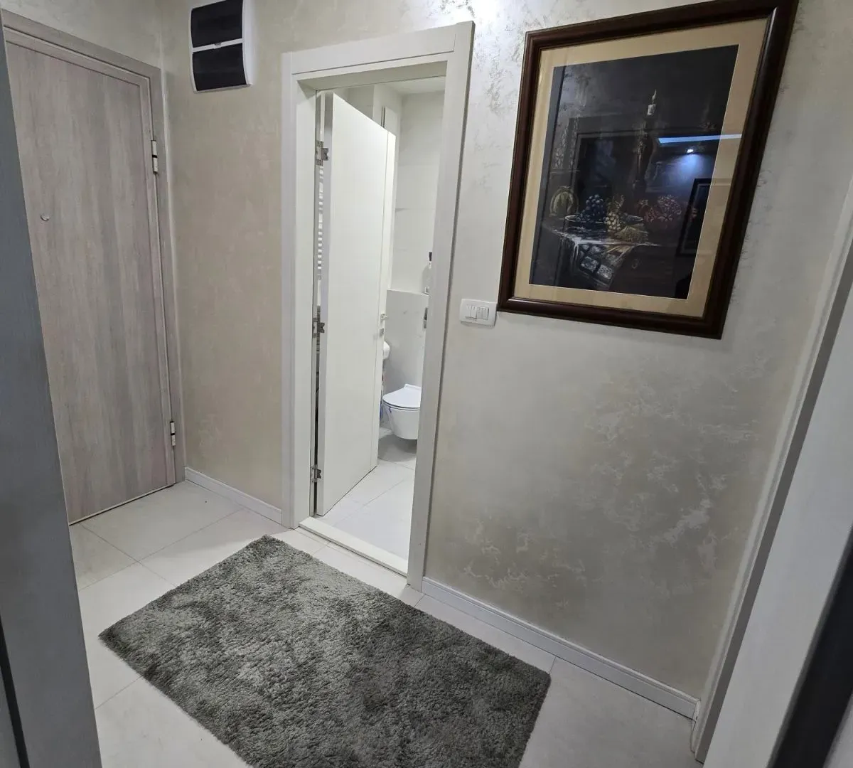 Rent, one bedroom apartment, 49m², Central Point, Podgorica