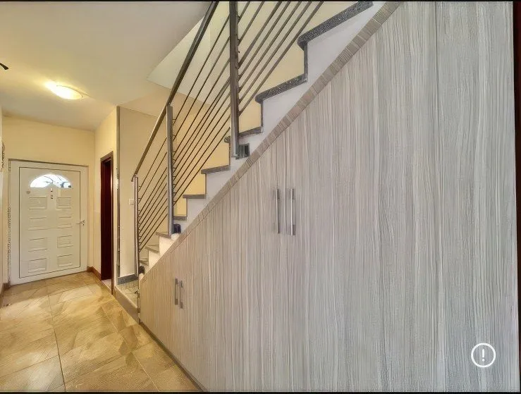 Izdavanje, trosoban stan, 130m², Igalo, Herceg Novi