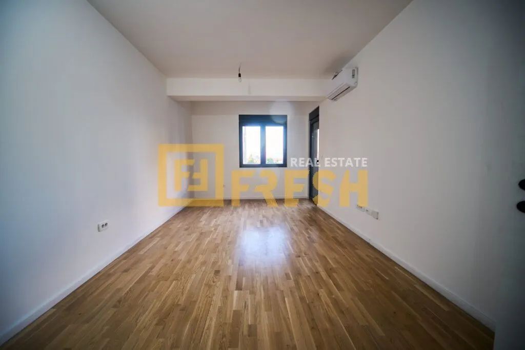 Rent, one bedroom apartment, 44m², Stari Aerodrom, Podgorica