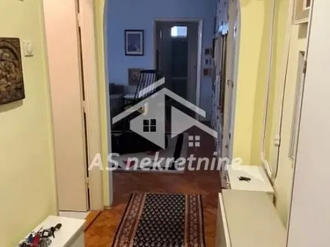 Izdavanje, trosoban stan, 90m², Tašmajdan, Palilula Sve Podlokacije - image 13