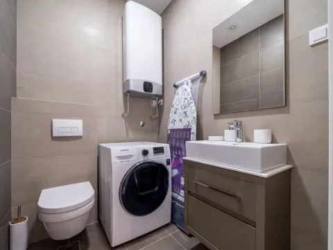 Prodaja, dvosoban stan, 101m², Seljanovo, Tivat - image 19