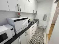 Izdavanje, četvorosoban stan, 105m², Sajam, Novi Sad Sve Podlokacije - image 3