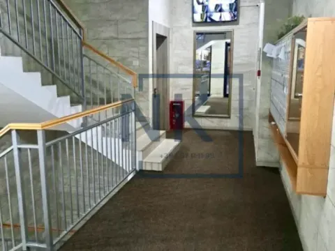 Izdavanje, jednosoban stan, 44m², City Kej, Podgorica - image 10