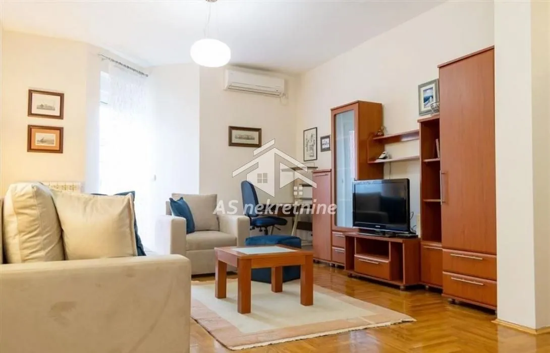 Rent, two bedroom apartment, 52m², Savski Venac, Beograd