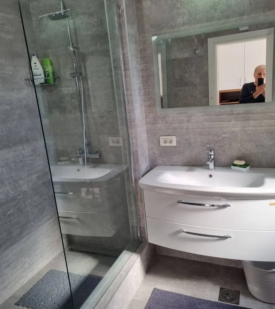 Rent, two bedroom apartment, 90m², Tivat, Crna Gora