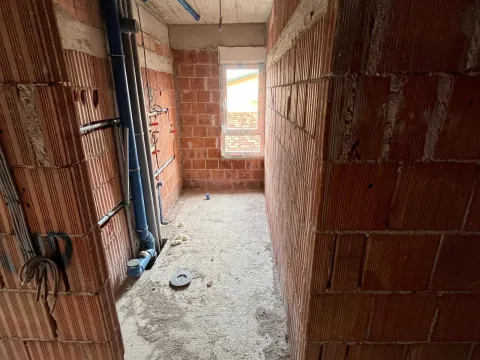 Prodaja, jednosoban stan, 55m², Momišići, Podgorica - image 7