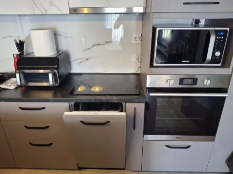 Izdavanje, jednosoban stan, 48m², Stara Varoš, Podgorica - image 11