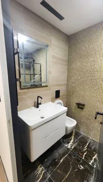 Izdavanje, trosoban stan, 111m², Vezirov Most, Podgorica - image 6