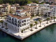 Izdavanje, dvosoban stan, 134m², Porto Montenegro, Tivat - image 3