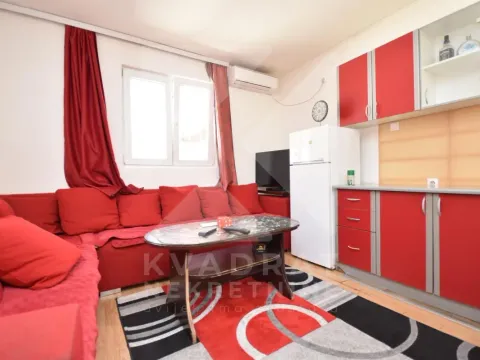 Rent, house, 45m², Stari Aerodrom, Podgorica - image 1