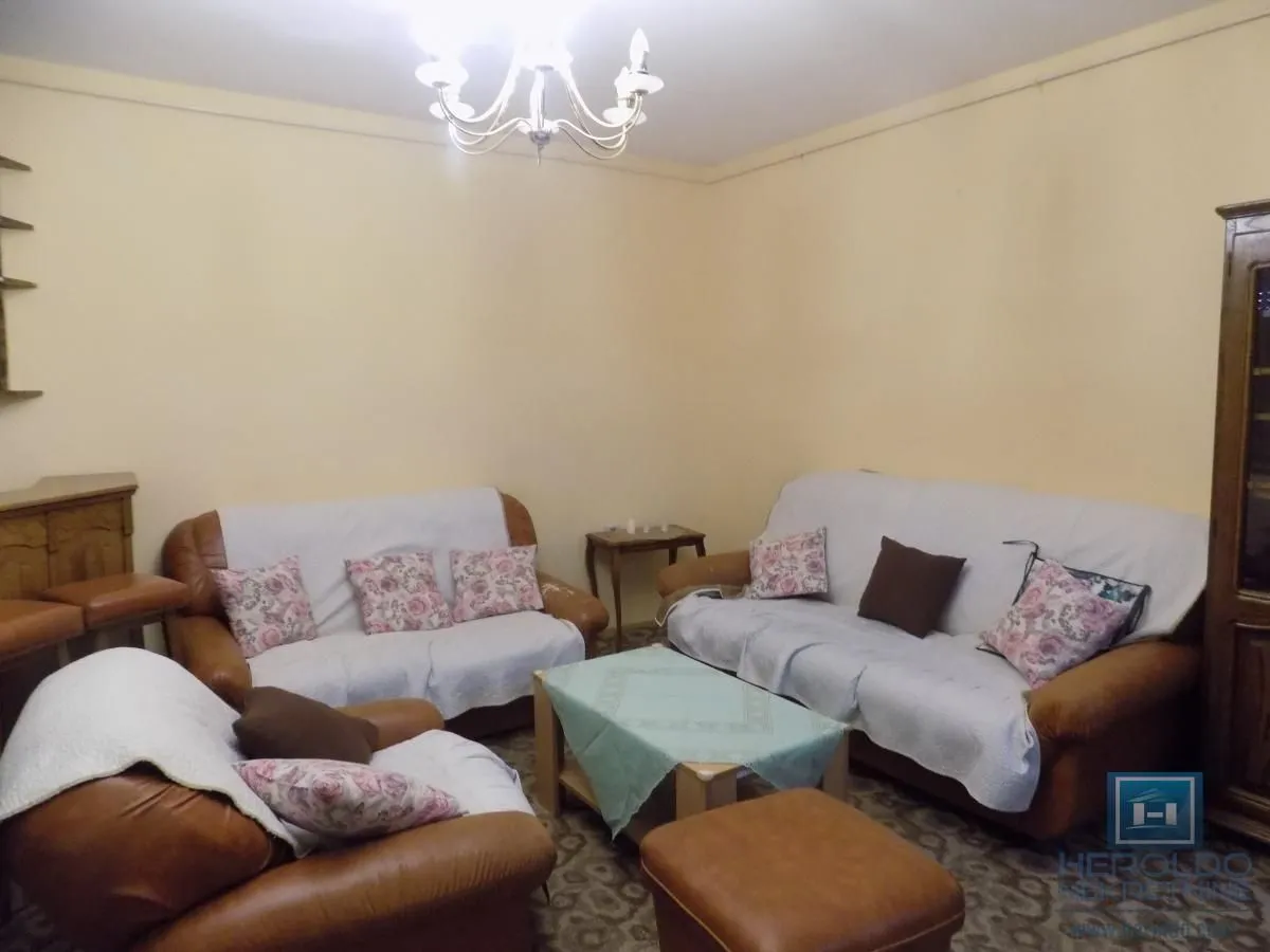 Prodaja, stan, 60m², Centar, Paraćin