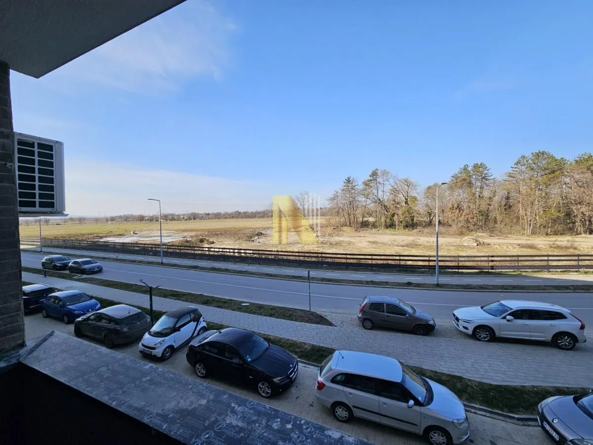 Izdavanje, dvosoban stan, 47m², Avijatičarsko naselje, Novi Sad Sve Podlokacije