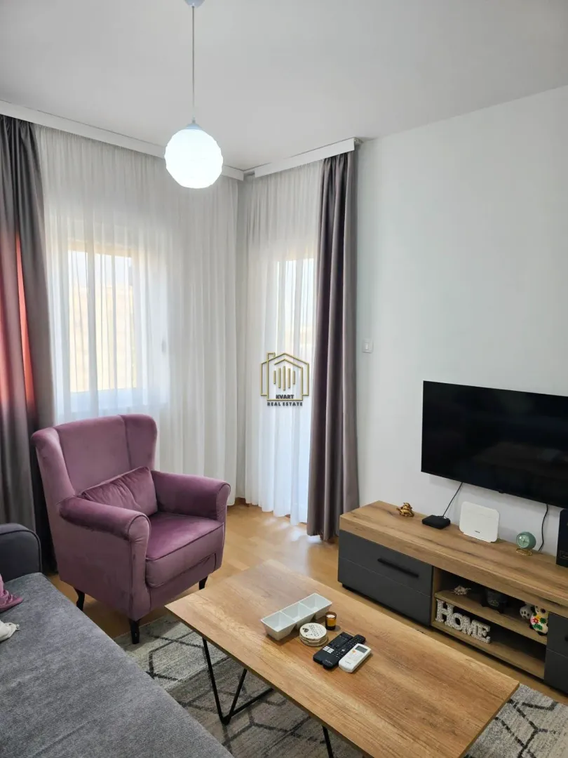 Rent, one bedroom apartment, 42m², Pobrežje, Podgorica