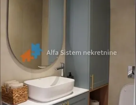 Izdavanje, stan, 200m², Savski Venac, Beograd - image 13