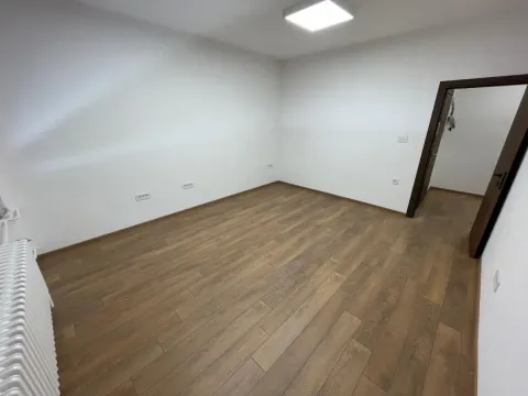 Prodaja, dvosoban stan, 60m², Stari grad, Novi Sad - image 6