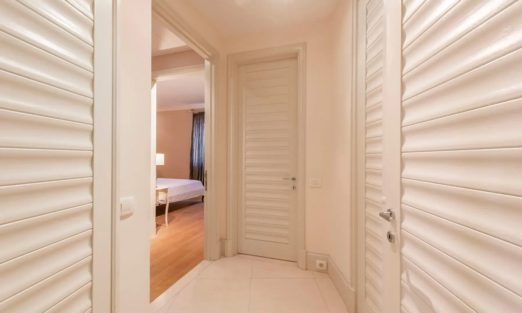 Rent, one bedroom apartment, 119m², Porto Montenegro, Tivat