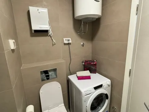 Rent, one bedroom apartment, 42m², Pobrežje, Podgorica - image 11