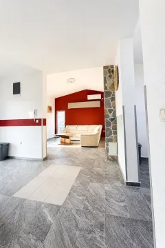 Rent, house, 145m², Dobra Voda, Bar - image 9