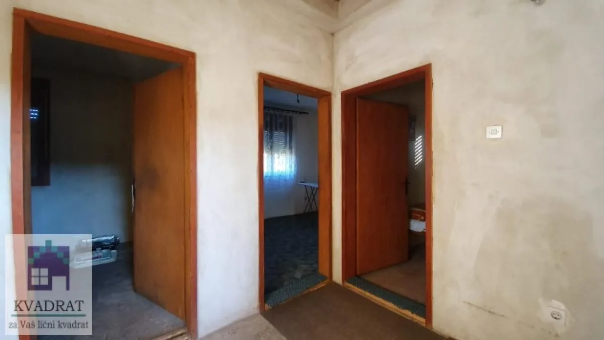 Sale, house, 250m², Lazarevac, Beograd