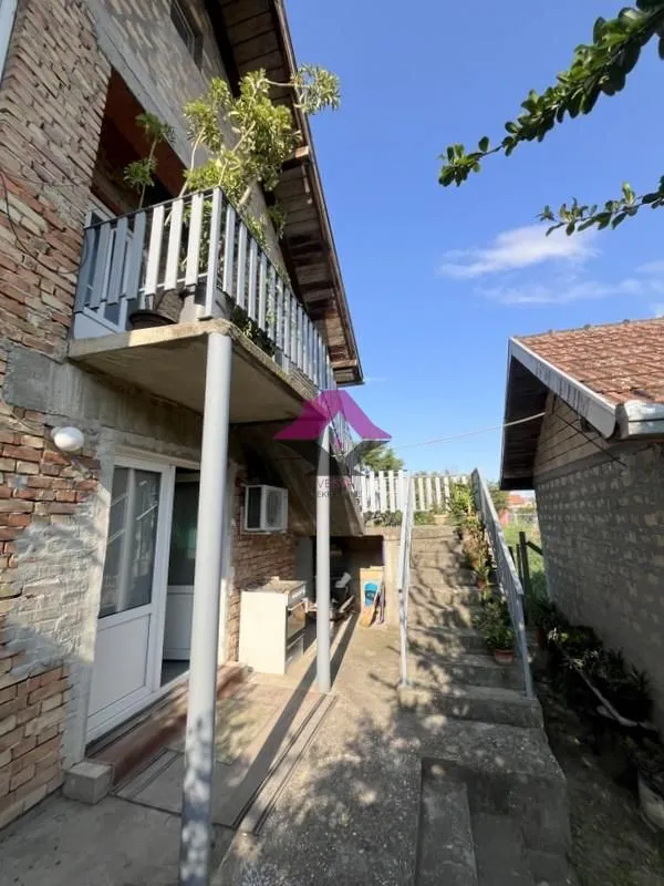 Prodaja, kuća, 200m², Klisa, Novi Sad Sve Podlokacije