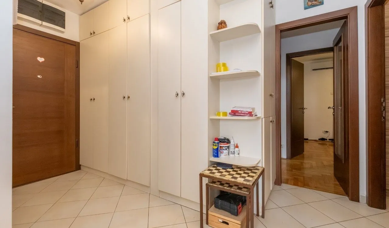 Rent, three bedroom apartment, 97m², Blok 9, Podgorica