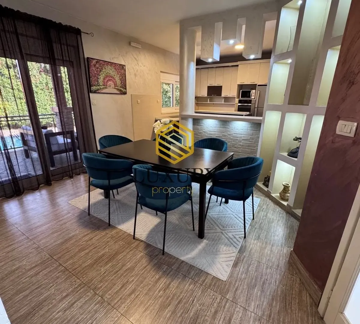Rent, house, 330m², Zeta, Podgorica