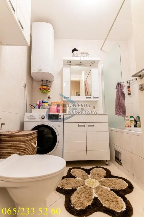 Sale, four bedroom apartment, 94m², Novi Beograd Blok 67, Novi Beograd Sve Podlokacije