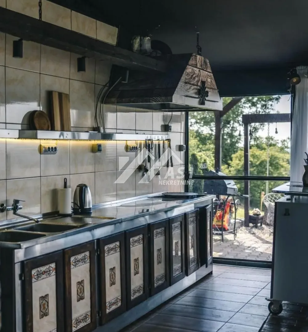 Izdavanje, kuća, 80m², Sremska Kamenica, Petrovaradin