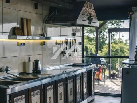 Izdavanje, kuća, 80m², Sremska Kamenica, Petrovaradin - image 5