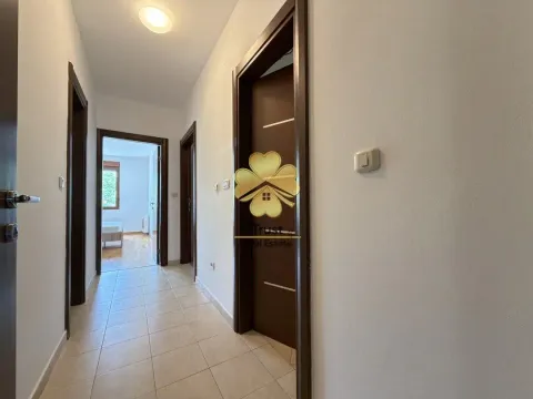 Izdavanje, dvosoban stan, 100m², Preko Morače, Podgorica - image 8