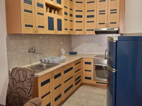 Rent, one bedroom apartment, 54m², Adok, Budva - image 2