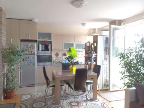 Izdavanje, jednosoban stan, 50m², Medijana, Niš - image 2