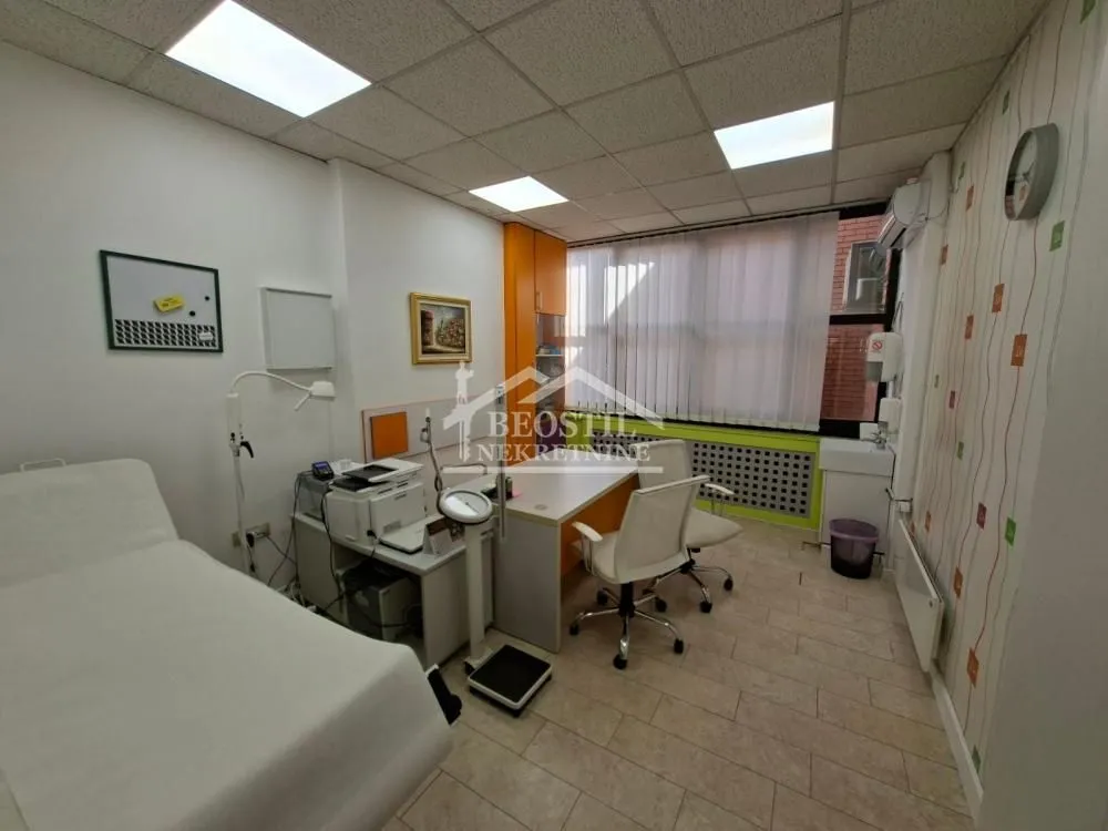 Sale, office space, 283m², Novi Beograd Sve Podlokacije, Beograd