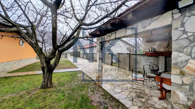 Rent, house, 170m², Tološi, Podgorica