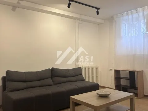Izdavanje, jednosoban stan, 32m², Novi Sad Sve Podlokacije, Novi Sad - image 3