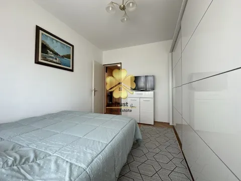 Izdavanje, dvosoban stan, 70m², Gintaš, Podgorica - image 10