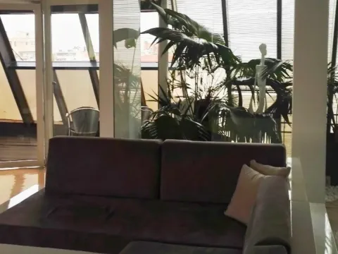 Rent, office space, 180m², Stari grad, Novi Sad - image 11