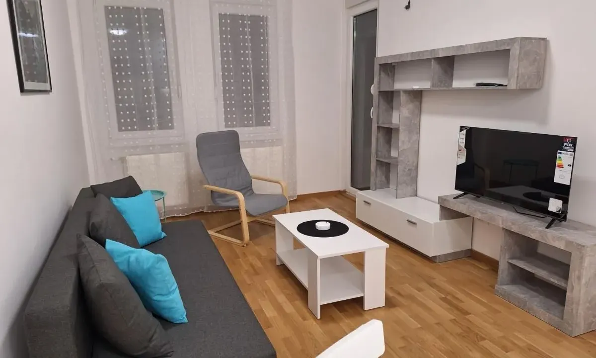 Izdavanje, dvosoban stan, 54m², Telep, Novi Sad Sve Podlokacije