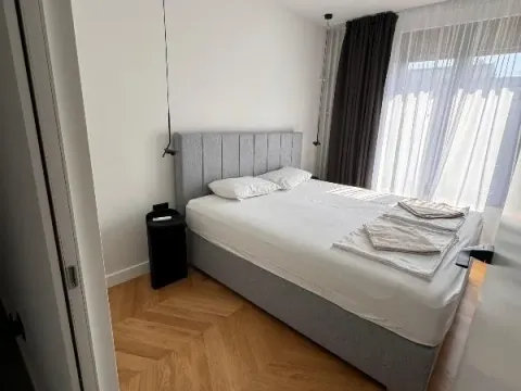 Prodaja, trosoban stan, 107m², Klinički Centar, Beograd - image 10