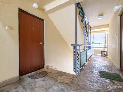 Prodaja, dvosoban stan, 44m², Ljuta, Kotor - image 12