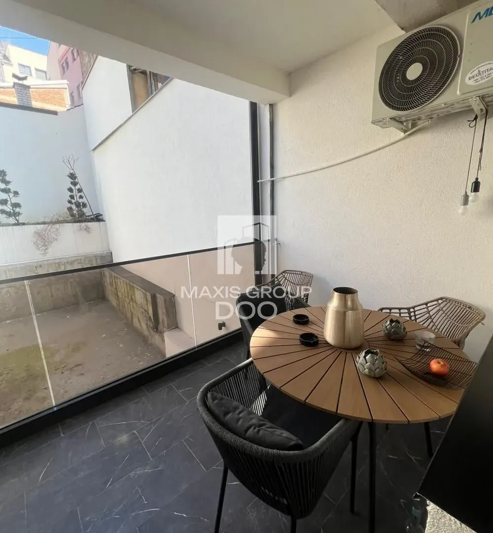 Sale, two bedroom apartment, 57m², Južni Bulevar, Vračar Sve Podlokacije