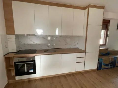 Rent, one bedroom apartment, 55m², Podkošljun, Budva - image 7