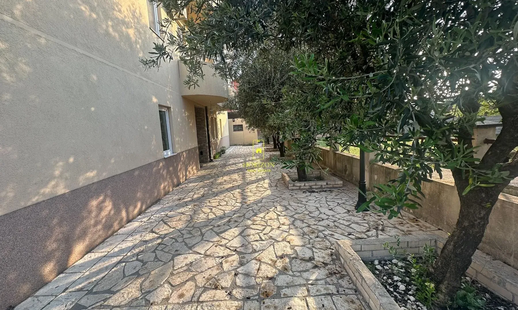 Prodaja, jednosoban stan, 60m², Zagorič, Podgorica