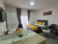 Stan-na-dan, garsonjera, 33m², City Kvart, Podgorica - image 12