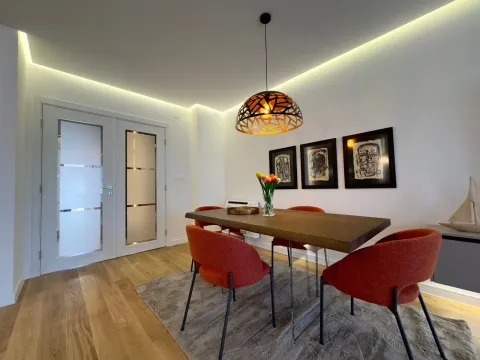 Izdavanje, dvosoban stan, 108m², Central Point, Podgorica - image 5