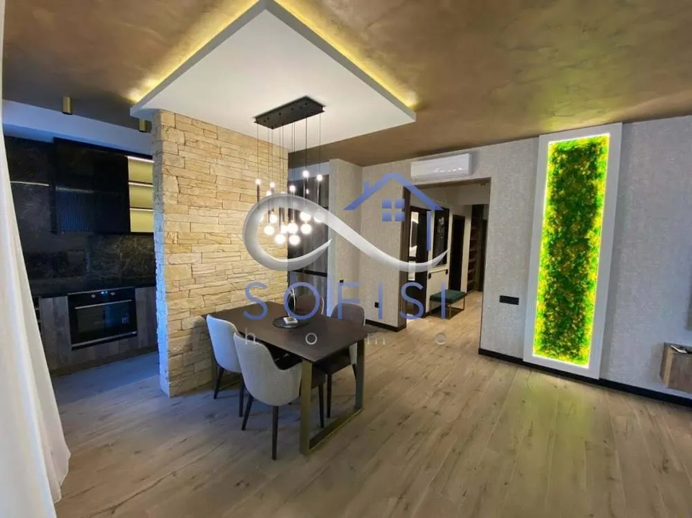 Izdavanje, trosoban stan, 88m², Grbavica, Novi Sad Sve Podlokacije