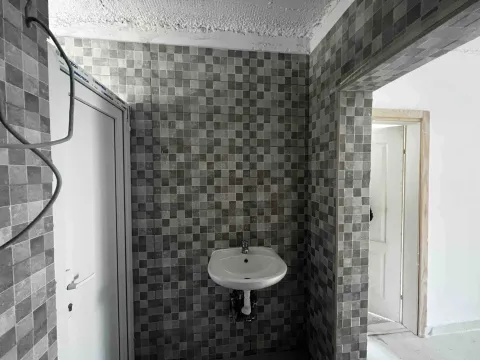 Prodaja, kuća, 360m², Podgorica, Crna Gora - image 10