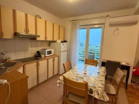 Sale, one bedroom apartment, 40m², Petrovac, Budva - image 4