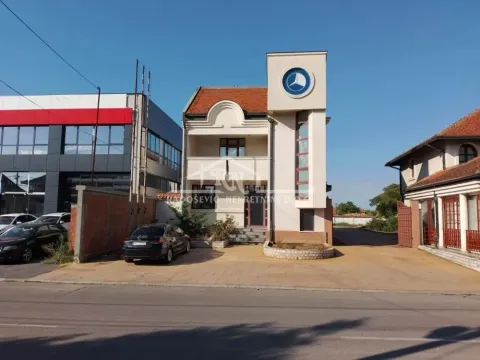 Rent, office space, 475m², Batajnica, Beograd